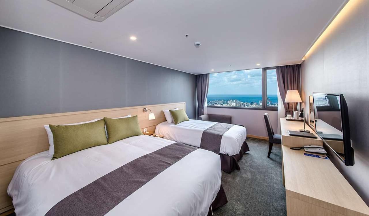 Hotel Shalom Jeju Exteriör bild