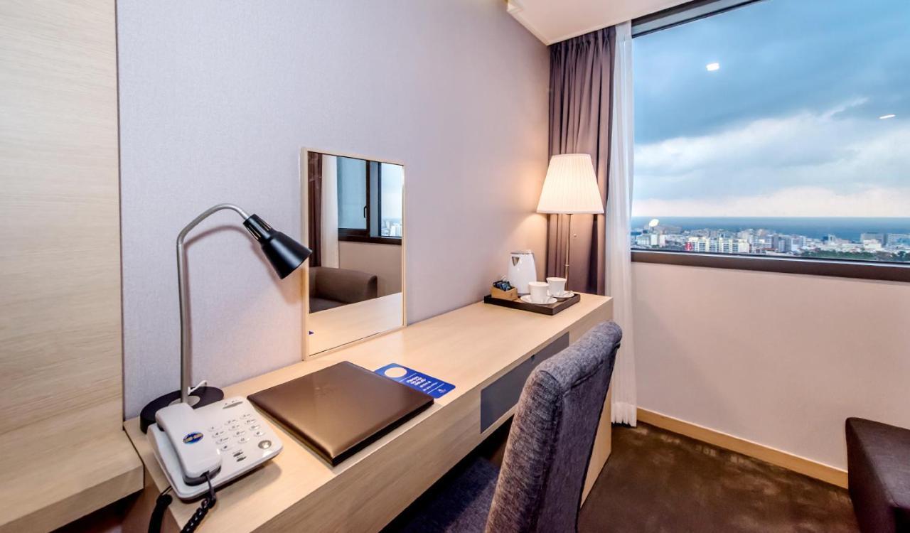 Hotel Shalom Jeju Exteriör bild