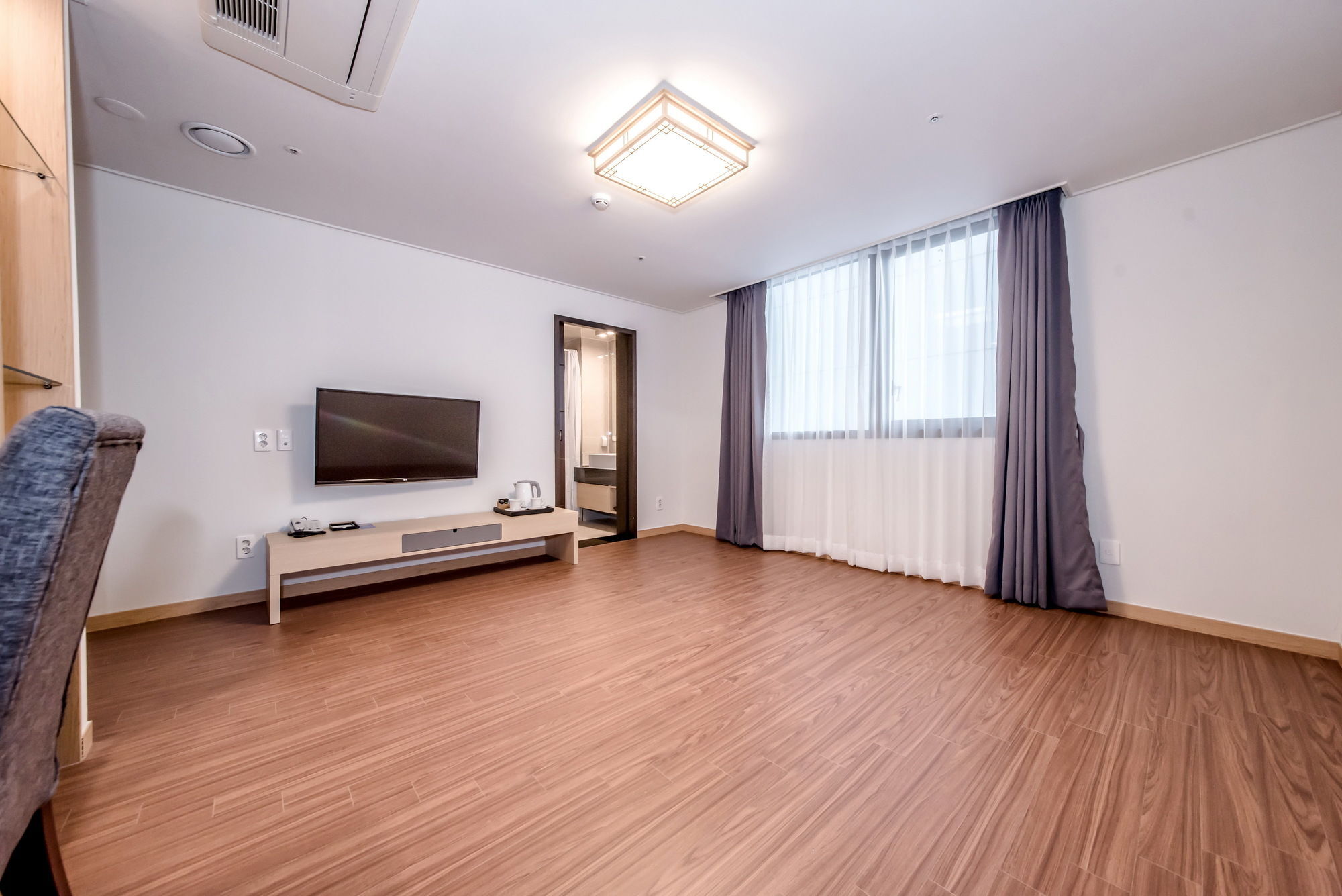 Hotel Shalom Jeju Exteriör bild